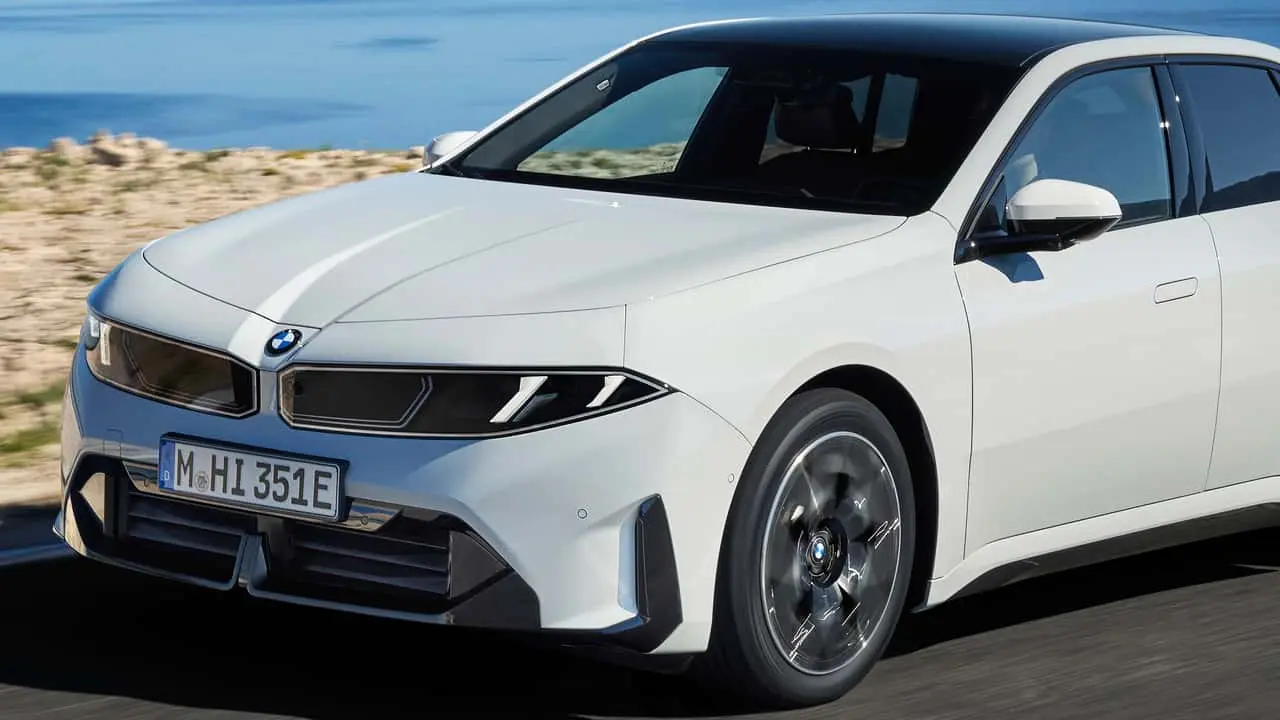 BMW anunță un model electric accesibil din seria New Klasse pentru 2028