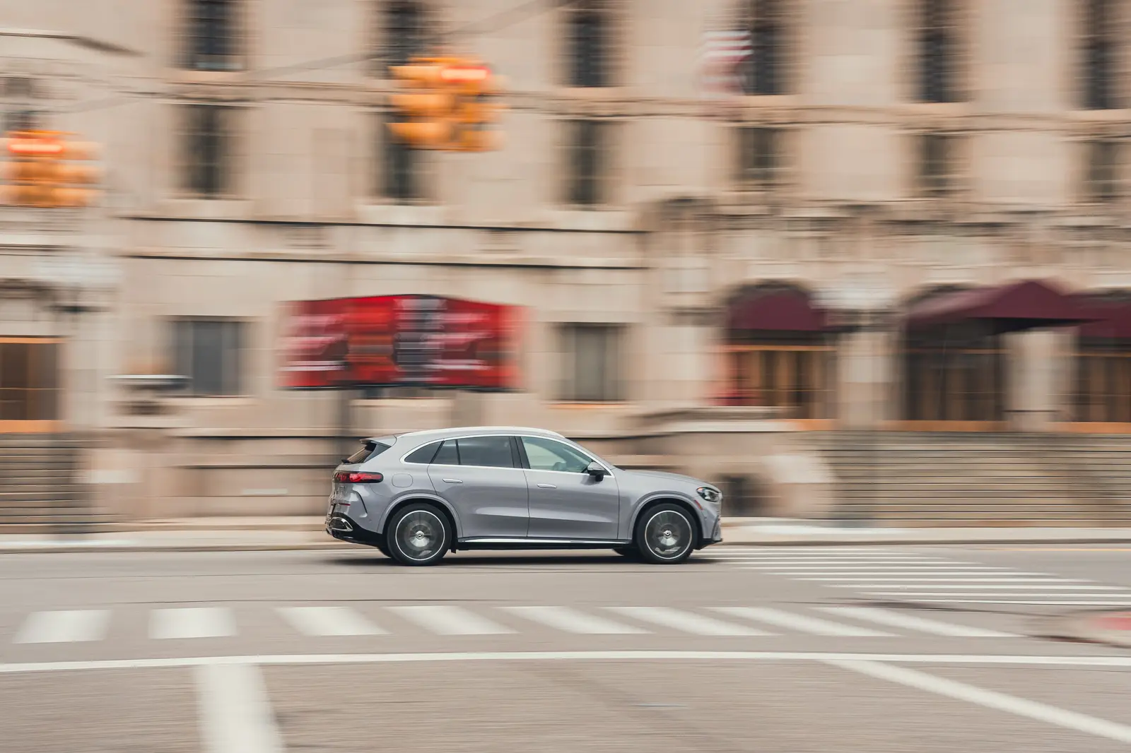 Mercedes‑Benz GLC EV 2027: noua definiție a eleganței electrice
